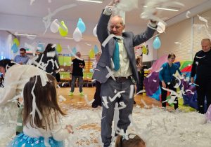 "Karnawał z Babcią i Dziadkiem"- grupa I