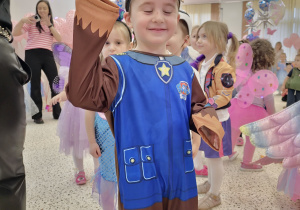 Maski, stroje i korony – dziś karnawał wymarzony … walentynkowo-karnawałowy bal – Grupa X .