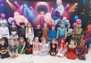 Bal karnawałowo – walentynkowy w grupie V.