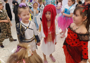 Bal karnawałowo – walentynkowy w grupie V.