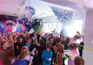 Bal karnawałowo – walentynkowy w grupie V.