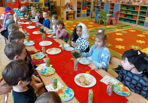 Bal karnawałowo – walentynkowy w grupie V.