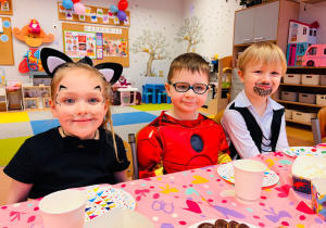 "Roztańczony karnawał" - bal w gr. XI