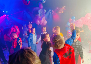 "Roztańczony karnawał" - bal w gr. XI