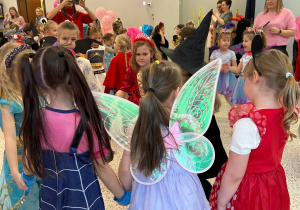 Bal Karnawałowy w grupie VI