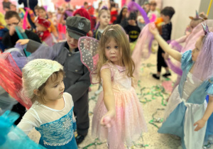 Bal karnawałowy w gr III