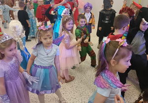 „Magiczny Bal Karnawałowo – Walentynkowy w Grupie IV”