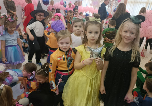 „Magiczny Bal Karnawałowo – Walentynkowy w Grupie IV”