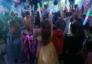 „Magiczny Bal Karnawałowo – Walentynkowy w Grupie IV”