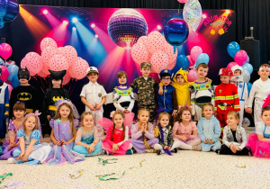 "Niech żyje bal!"- walentynkowy bal karnawałowy w gr. XII