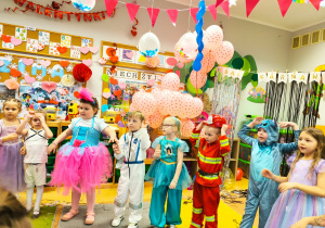 "Niech żyje bal!"- walentynkowy bal karnawałowy w gr. XII