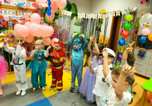 "Niech żyje bal!"- walentynkowy bal karnawałowy w gr. XII