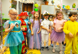 "Niech żyje bal!"- walentynkowy bal karnawałowy w gr. XII