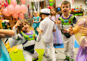 "Niech żyje bal!"- walentynkowy bal karnawałowy w gr. XII