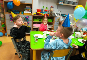 "Niech żyje bal!"- walentynkowy bal karnawałowy w gr. XII