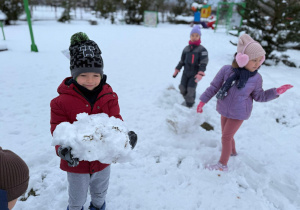 „Zima pełna magii” – projekt edukacyjny w gr. IV