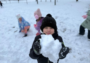 „Zima pełna magii” – projekt edukacyjny w gr. IV