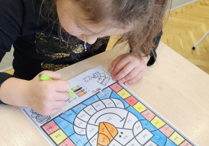 „Zima pełna magii” – projekt edukacyjny w gr. IV