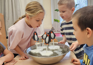 „Zima pełna magii” – projekt edukacyjny w gr. IV - ciąg dalszy