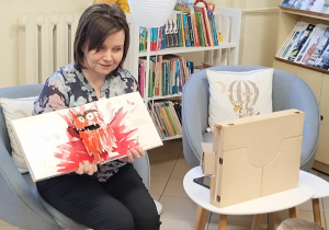 W bibliotece gościliśmy – wielki świat książek odkryliśmy - grupa X.