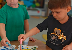 "Tajemnice prehistorycznego świata dinozaurów"-czyli projekt edukacyjny w grupie II