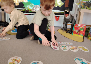 "Tajemnice prehistorycznego świata dinozaurów"-czyli projekt edukacyjny w grupie II