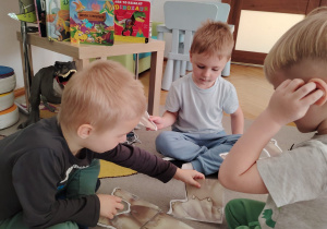 "Tajemnice prehistorycznego świata dinozaurów"-czyli projekt edukacyjny w grupie II