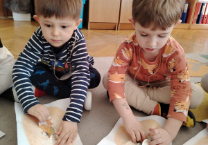 "Tajemnice prehistorycznego świata dinozaurów"-czyli projekt edukacyjny w grupie II