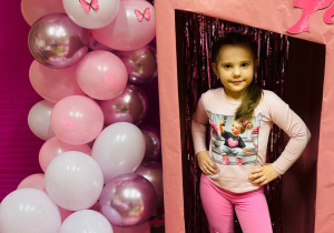 "Herbaciana niespodzianka"- Dzień Kobiet w gr. VI