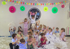 ,,Dzień Kobiet w sali animacyjnej BaJa” – grupa V