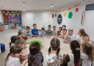 ,,Dzień Kobiet w sali animacyjnej BaJa” – grupa V