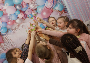 ,,Dzień Kobiet w sali animacyjnej BaJa” – grupa V