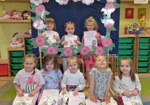 Salon pięknych fryzur w grupie X na DZIEŃ KOBIET