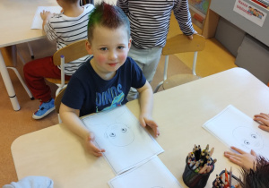 Salon pięknych fryzur w grupie X na DZIEŃ KOBIET