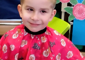 Salon pięknych fryzur w grupie X na DZIEŃ KOBIET