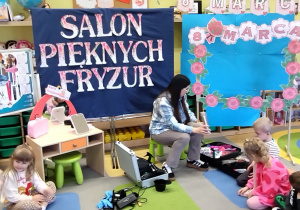 Salon pięknych fryzur w grupie X na DZIEŃ KOBIET