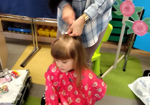 Salon pięknych fryzur w grupie X na DZIEŃ KOBIET