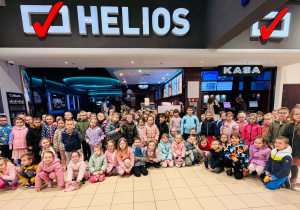 Świętujemy Dzień Kobiet w gr. III, XI i XII