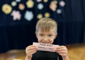 "Słoik pozytywnych myśli"- Dzień Kobiet w grupie VII