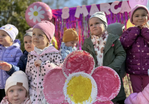 "Słoik pozytywnych myśli"- Dzień Kobiet w grupie VII