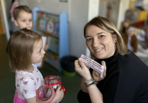 "Słoik pozytywnych myśli"- Dzień Kobiet w grupie VII