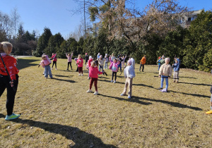 „Kijki w małych rączkach” – Nordic Walking dla przedszkolaków – gr. IV