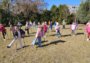 „Kijki w małych rączkach” – Nordic Walking dla przedszkolaków – gr. IV