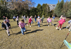 „Kijki w małych rączkach” – Nordic Walking dla przedszkolaków – gr. IV