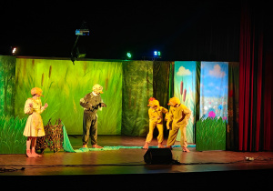 „Magiczny Świat Pana Andersena”- przedstawienie teatralne w KCK (gr. II,III,VI,X)