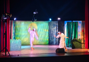 „Magiczny Świat Pana Andersena”- przedstawienie teatralne w KCK (gr. II,III,VI,X)