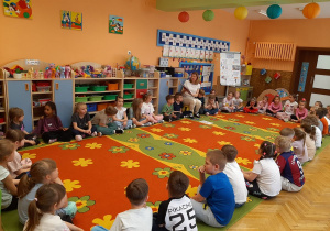 Dzień Kolorowej Skarpetki – grupa IV i V