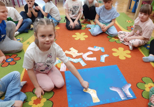 Dzień Kolorowej Skarpetki – grupa IV i V