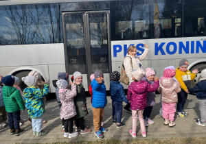 Pierwsza kinowa przygoda maluszków z grupy VII