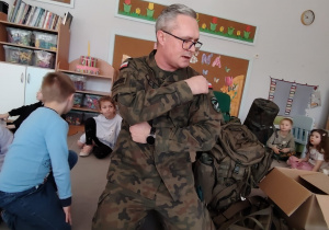 Poznajemy zawód żołnierza- grupa II i VI